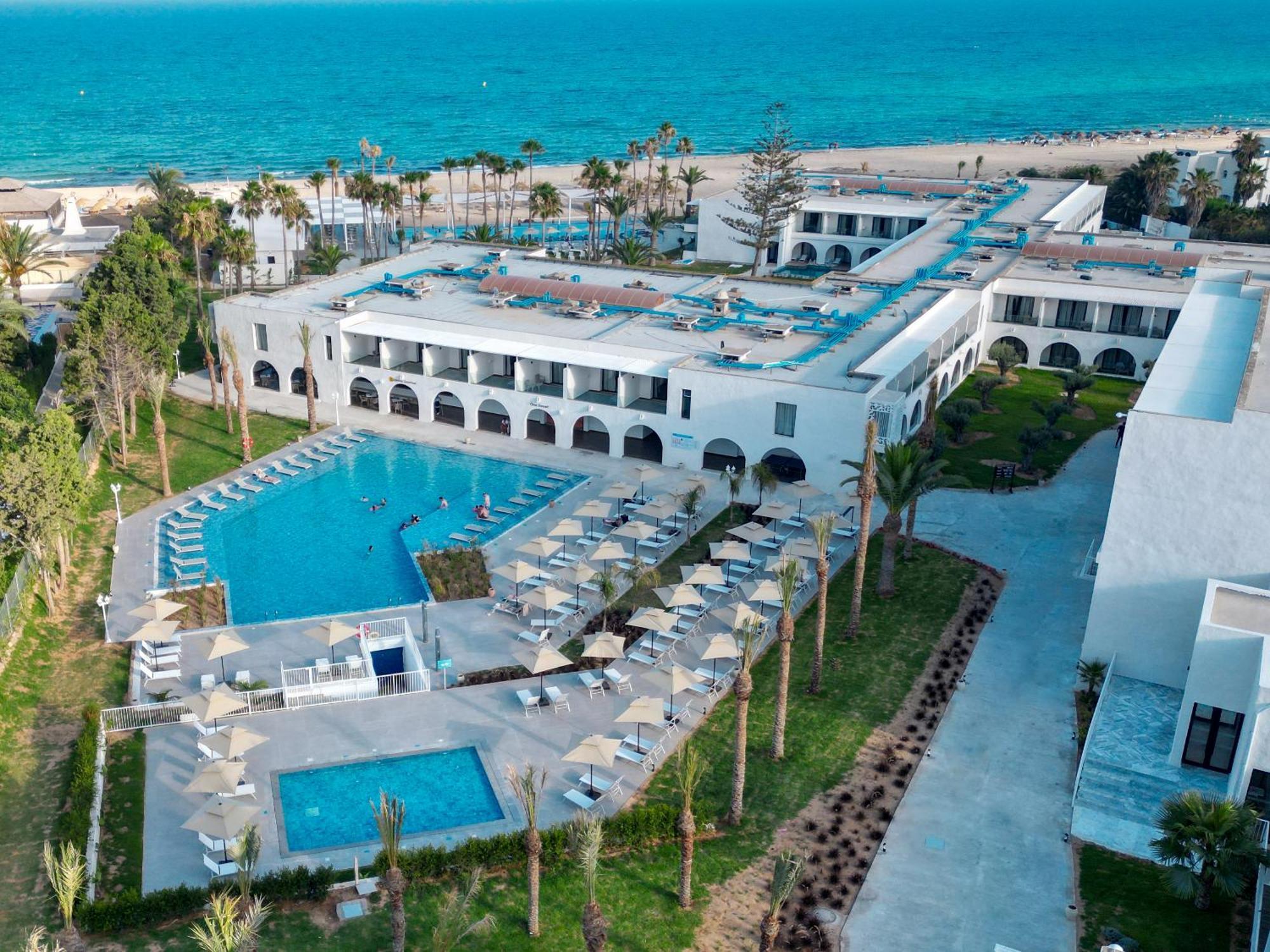 One Resort Premium 哈馬馬特 外观 照片